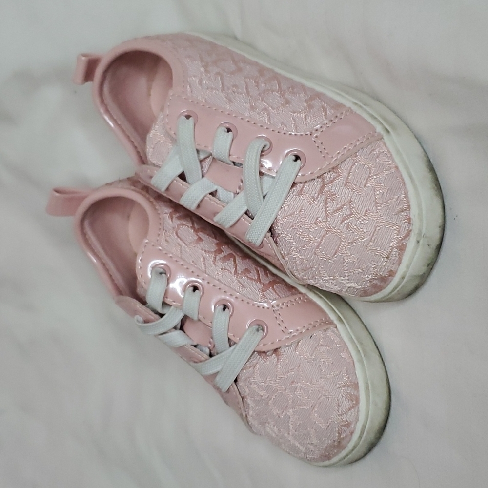 Girls dkny sneakers